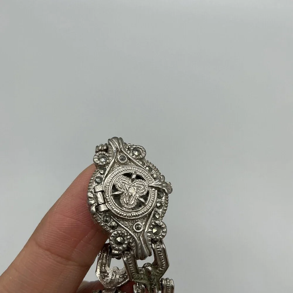 Asireck Marcasite Watch Women 18mm Silver Tone Hidden Dial New Battery 6.25